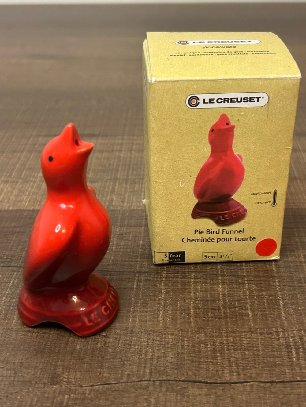 3.5" Tall "Cerise" LE CREUSET Pie Bird Funnel Vent NWT Stoneware Cherry Red NEW